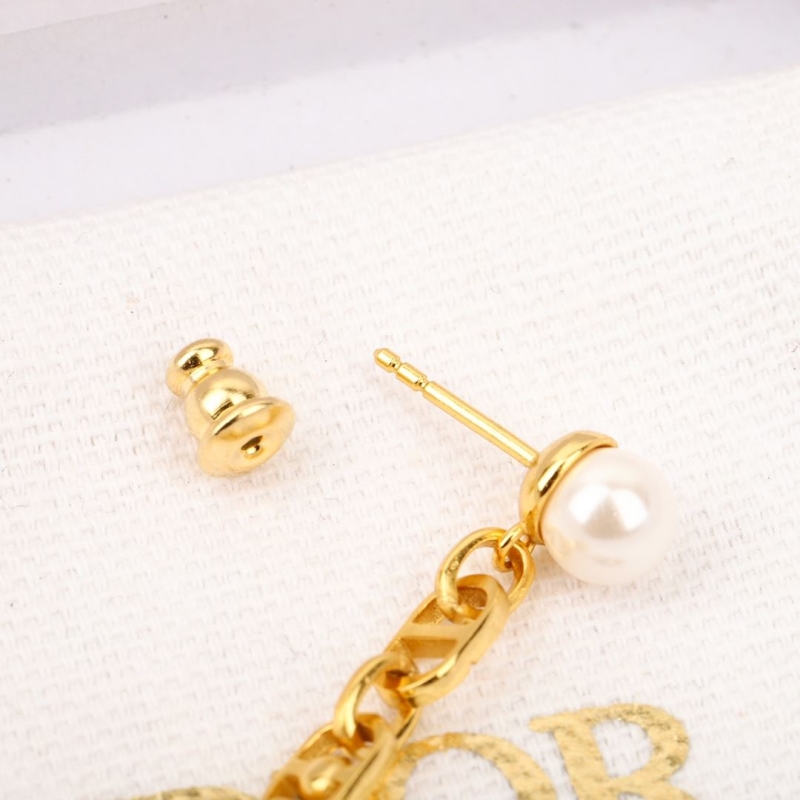 chr1st1an D10r earrings